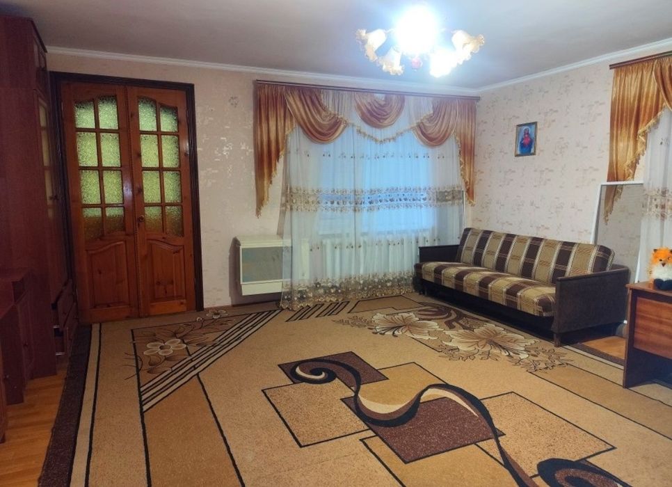 Будинок великий двоповерховий зі зручностями Вапнярка