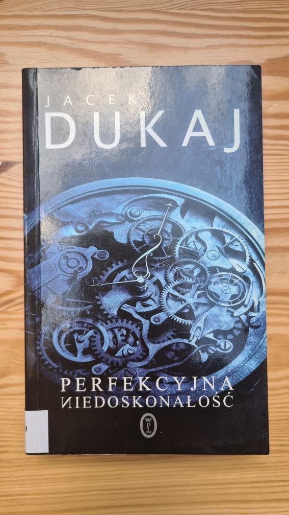 Perfekcyjna niedoskonałość Jacek Dukaj