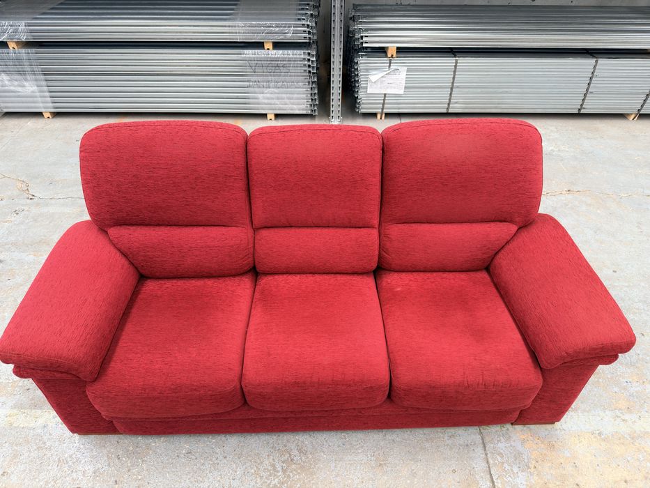 Sofá 3 Lugares em tecido