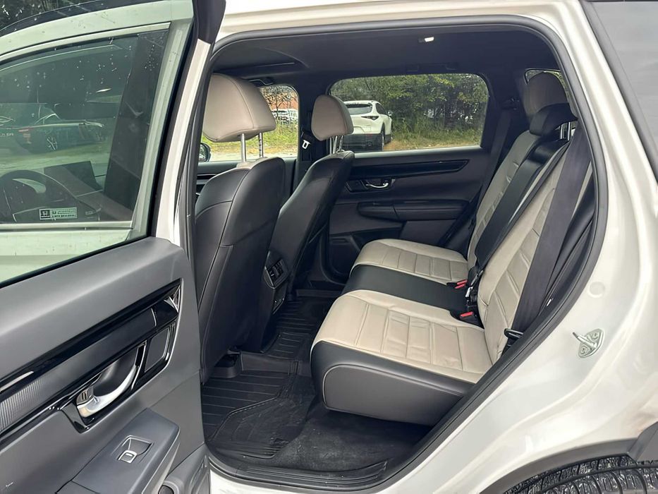 Honda CR-V      2023