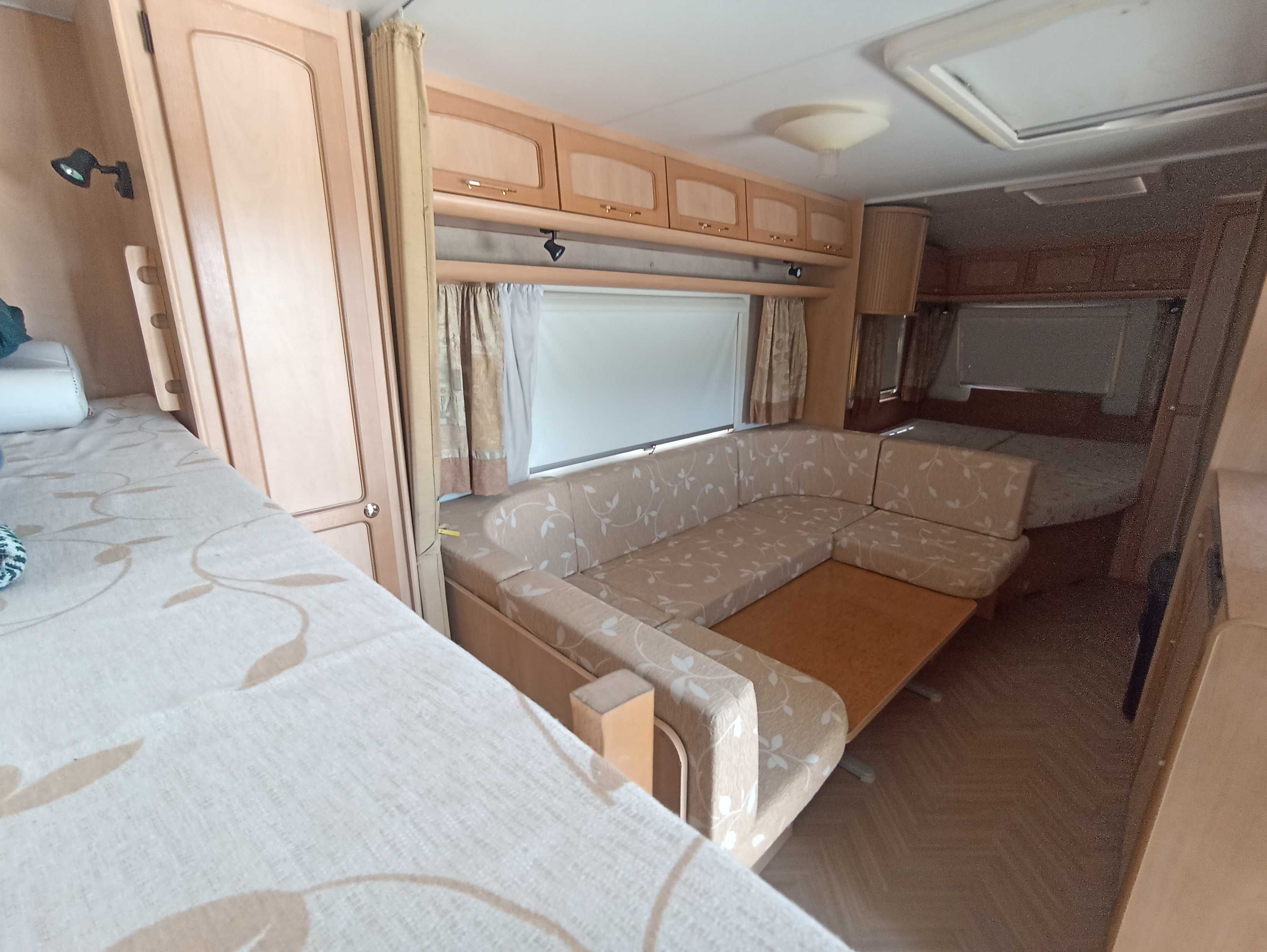 Caravana Burstner Ventana 550TK Avantgarde (3 ambientes) (6 dormidas)