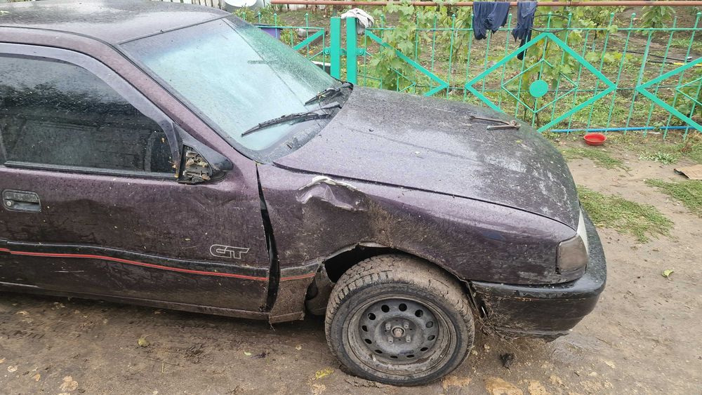 Продам опель вектра а 2.0 бензин c20ne