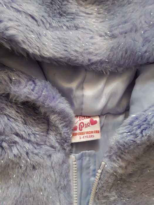 Bluza - kurtka, futro z kapturem dla dziewczynki (3-4 lata)