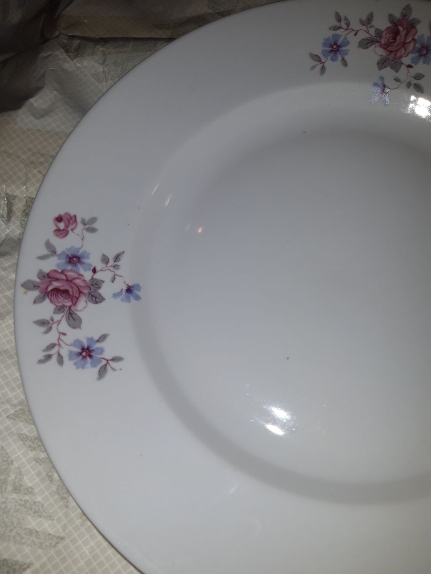 Большое блюдо - тарелка 30 см барановка 50-х с цветочками пионами