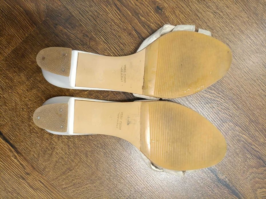 Жіночі літні шкіряні  шльопанці  р  40  Francesca Italy