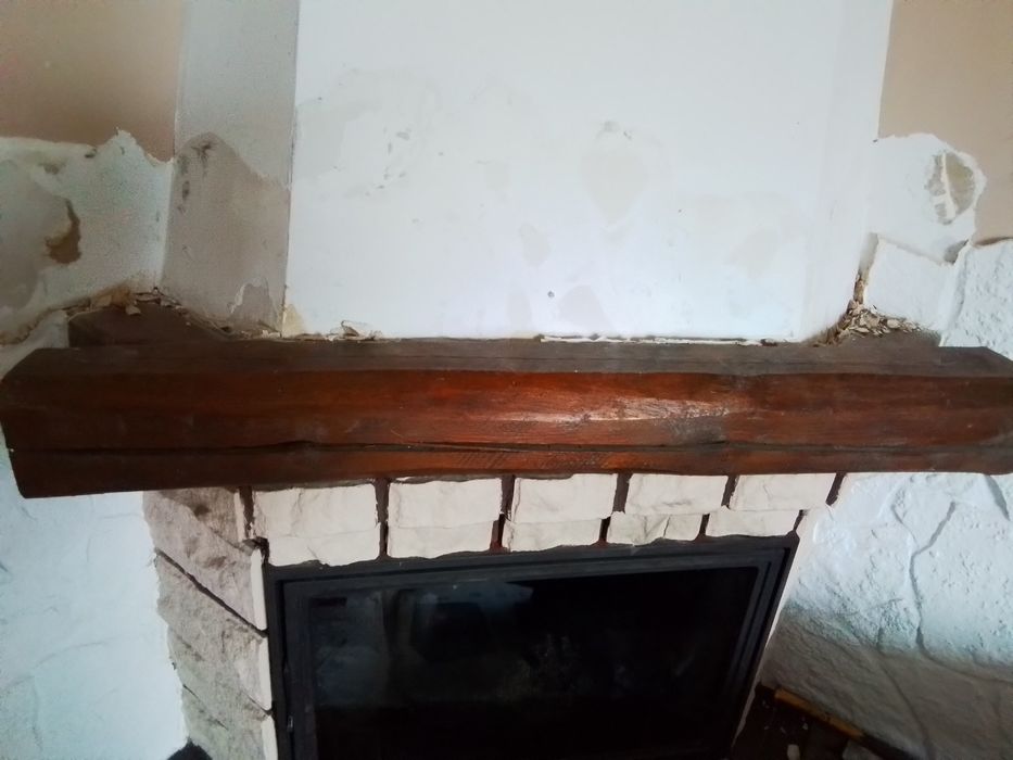 Drewniana belka do kominka Stare drewno z klimatem