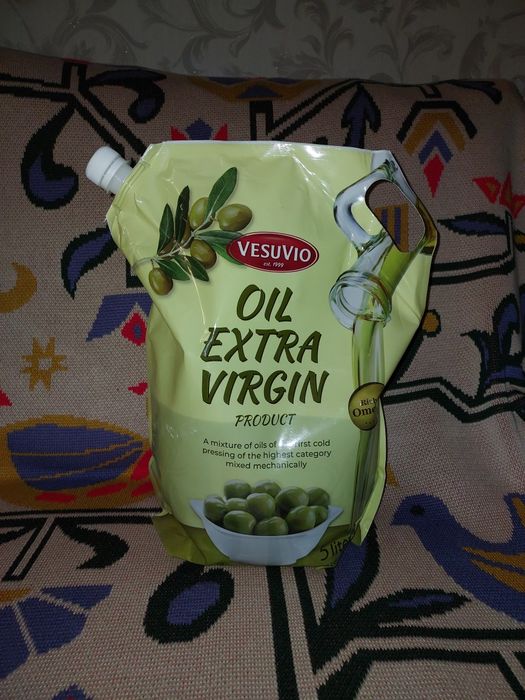 Продам оливкове масло 5л.
