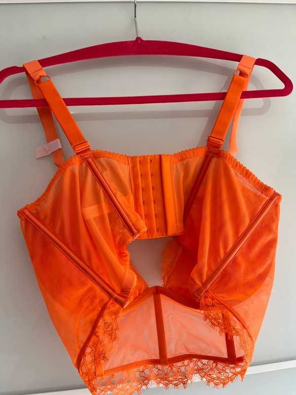 Victoria’s Secret top gorsetowy