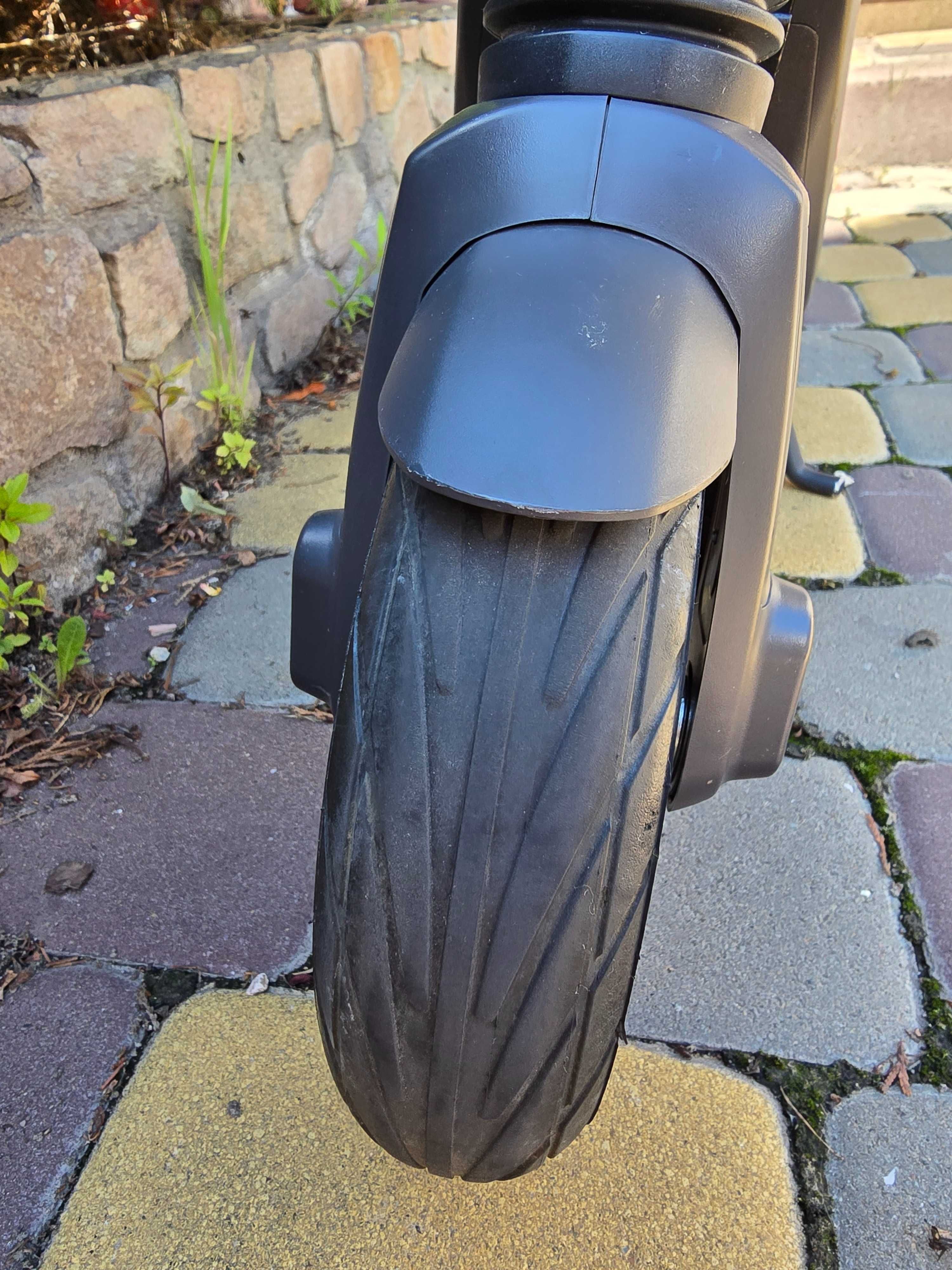 Segway Ninebot by SEGWAY ES2 б/в