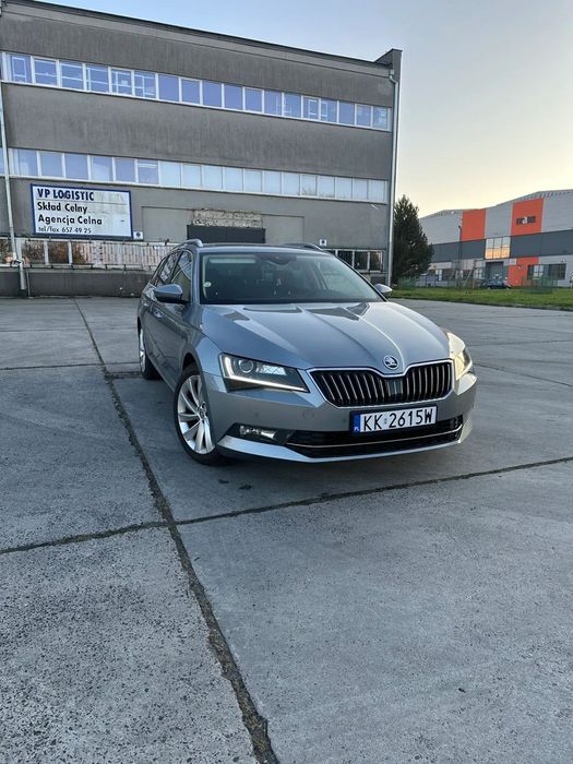 Skoda Superb 2.0 TDI| DSG 7 | 2018 | Panorama | Bogata Wersja | Radar | KeyLess |
