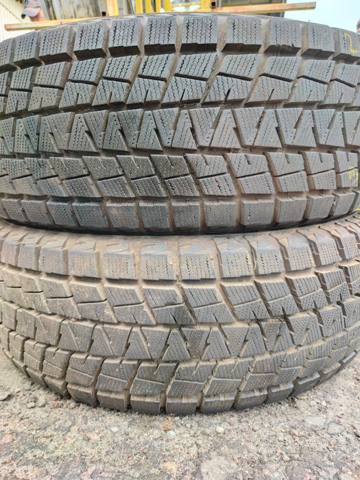 Шины 245/70/16 Bridgestone Blizzak Dm-v1