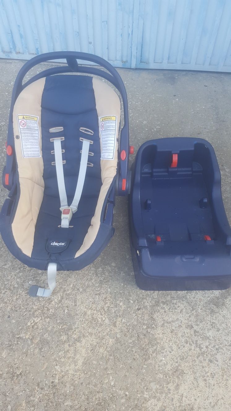 Ovo para bebês da Chicco como novo  mais Isofix para carro