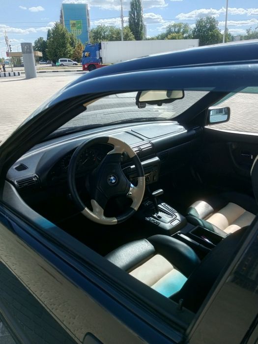 Продам BMW  е 36 компакт