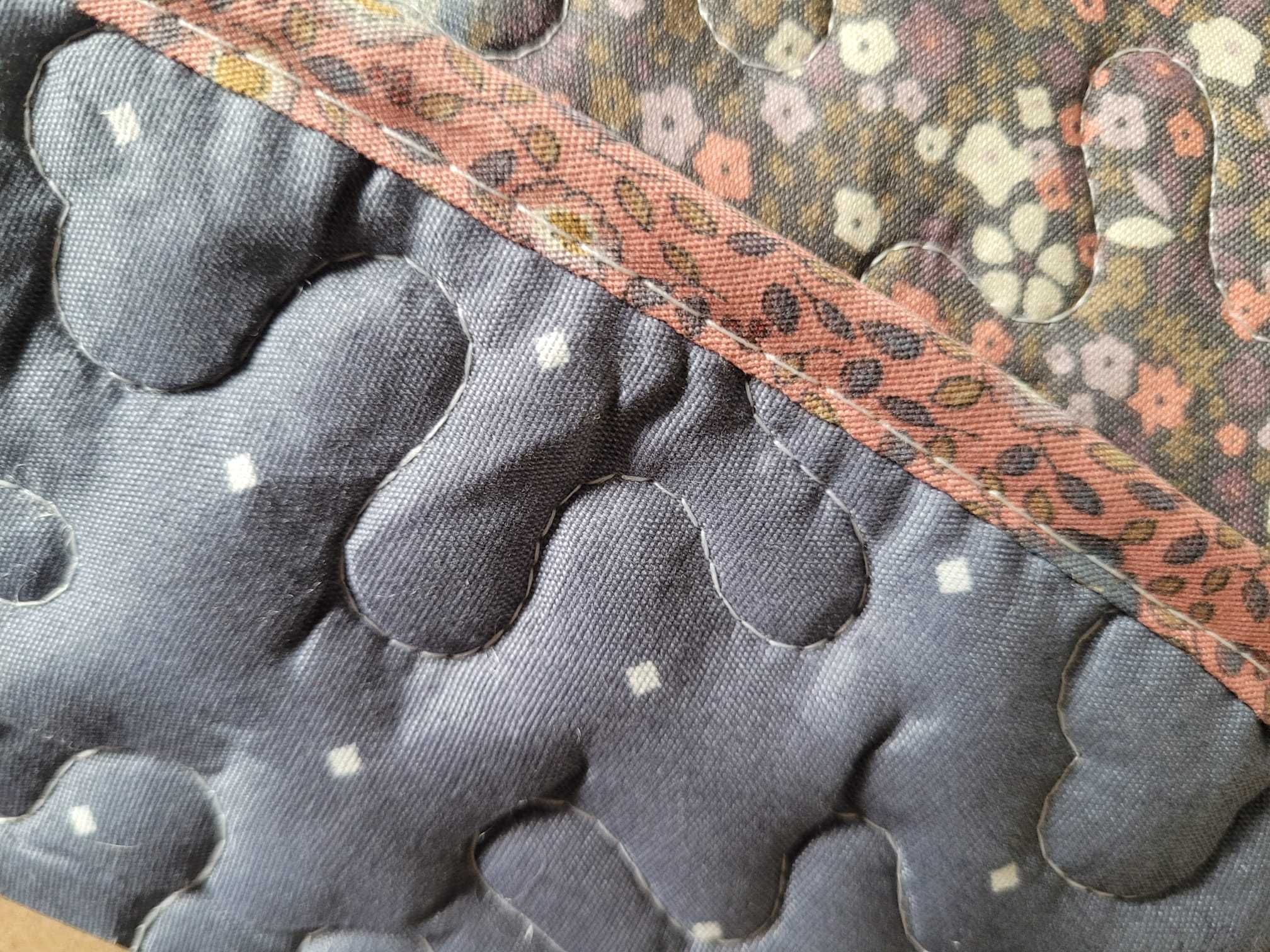 Patchwork koc narzuta pikowana INKALILJE 140x200 JYSK oryginalne opak