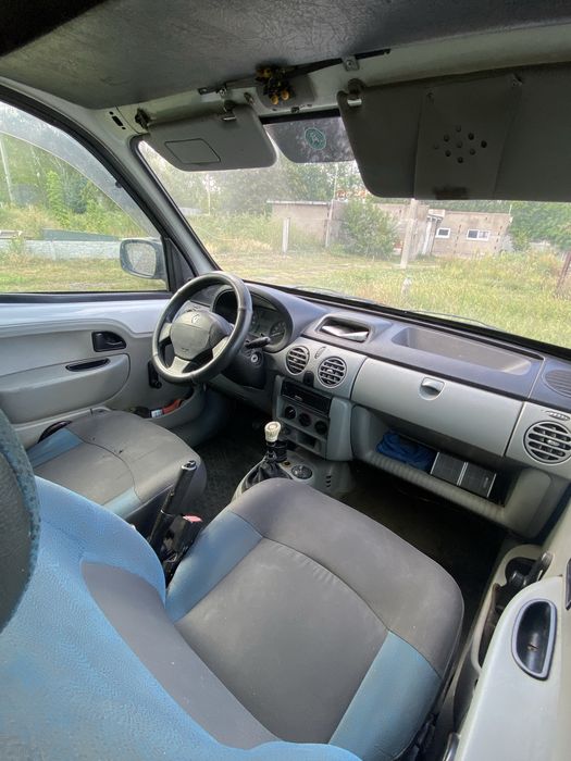 Renault kangoo 1.4 бензин 2007