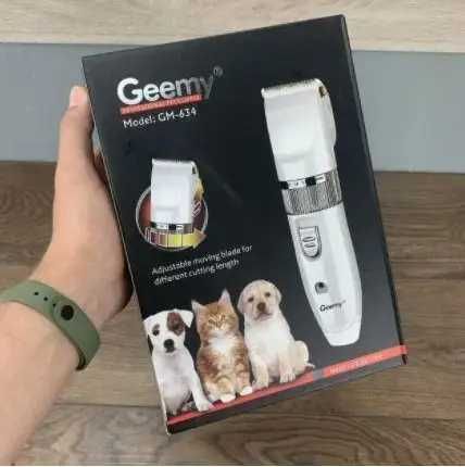 Потужна Акумуляторна Електро Машинка з насадками для стрижки тварин