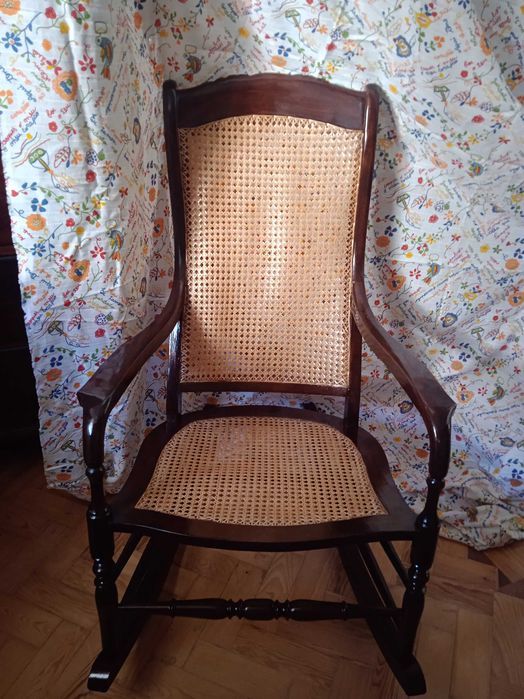 cadeira de baloiço antiga