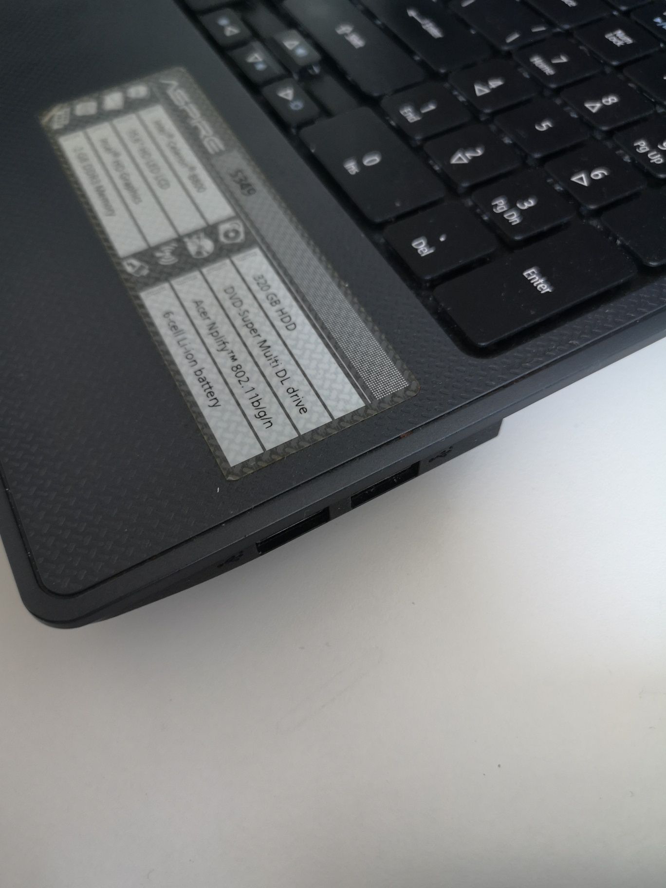 Ноутбук Acer Aspire 5349 в робочому стані