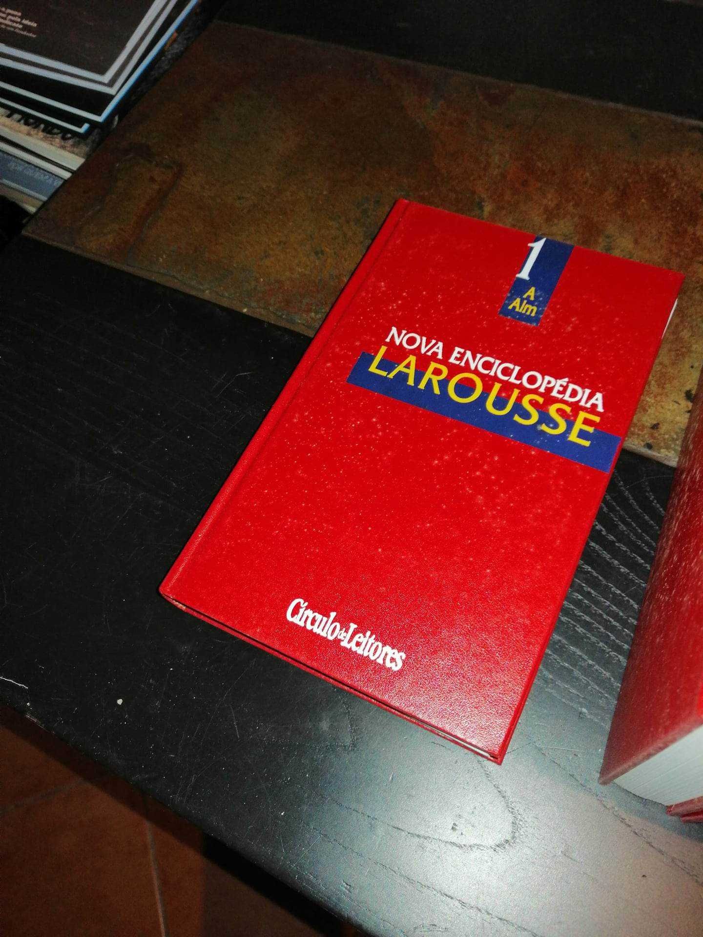 Nova Enciclopédia Larousse