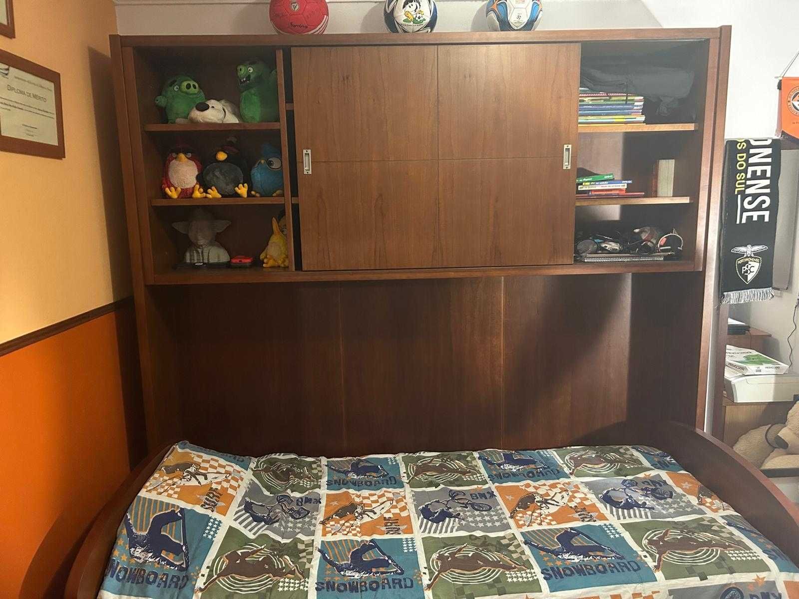 Quarto de criança/adolescente