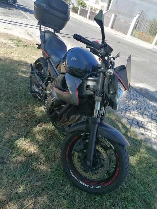 Yamaha XJ6N 2010 Akaprovic