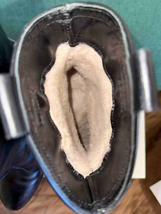 Шкіряні зимові чоботи (козаки) 39 розмір