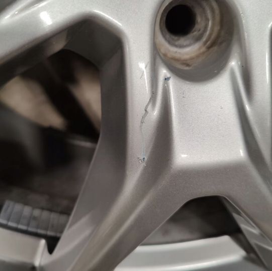 Koła 18 felgi volvo XC60 5x108 opony zimowe Nokian 4x 235/60r18