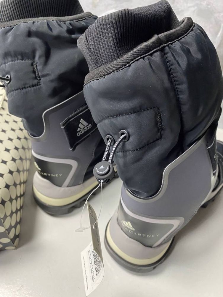 Сапоги Adidas & Stella McCartney. Зимние водонепроницаемые