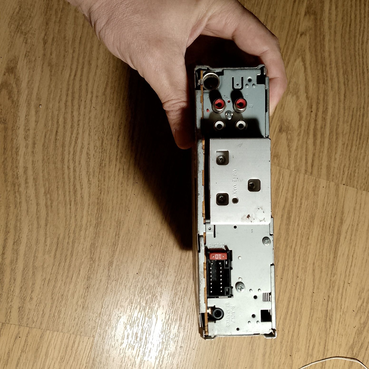 Продам магнитолу JVC KD-x400