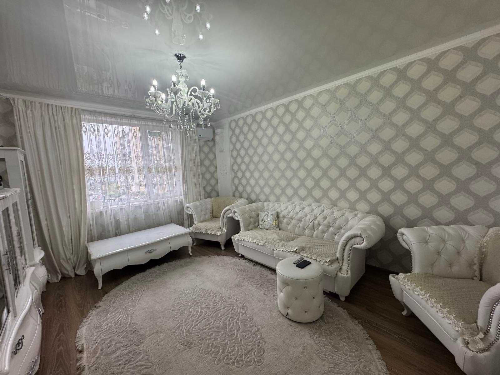 Продам 3-х кім квартиру ЖК 7 небо