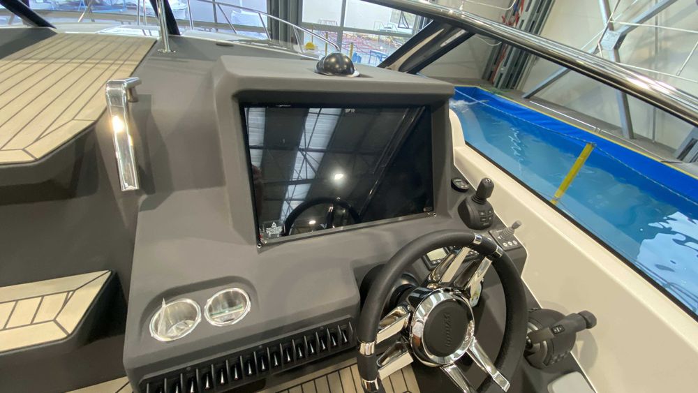 Jacht motorowy WINDY 34 Alize