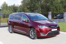 Chrysler Pacifica LIMITED Jak Nowy Full Wersja FV Vat 23%