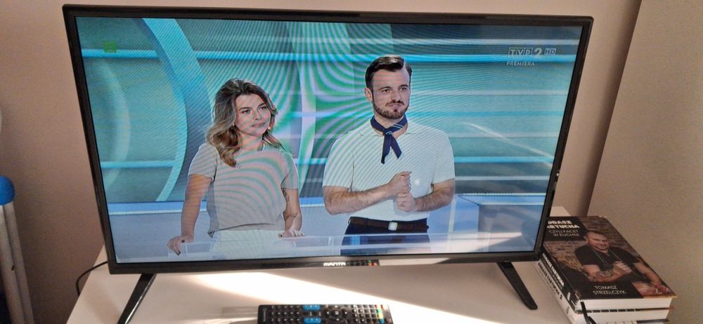 Telewizor Manta 32 cale Stan idealny