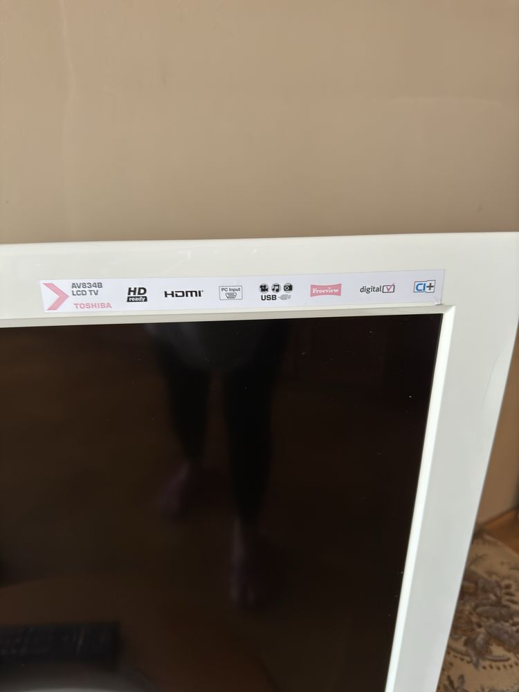 Toshiba telewizor 32av834b biały