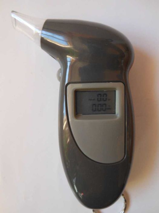 Zestaw 3 małe tanie i dobre ALKOMATY cyfrowe, z wymiennymi ustnikami