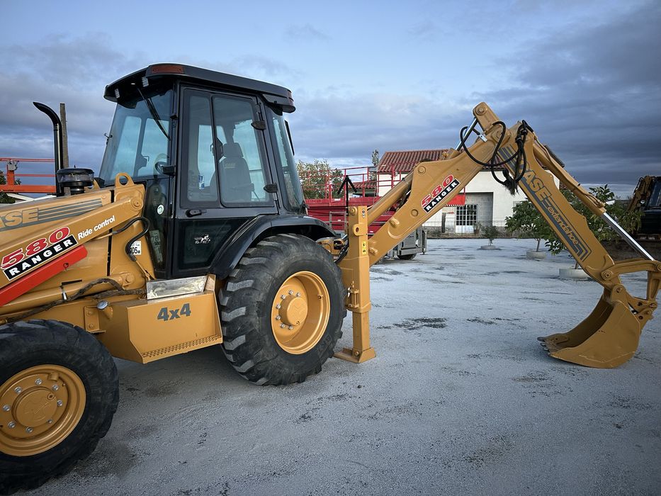 Retroescavadora case 580 RANGER POSSIVEL FINANCIAMENTO