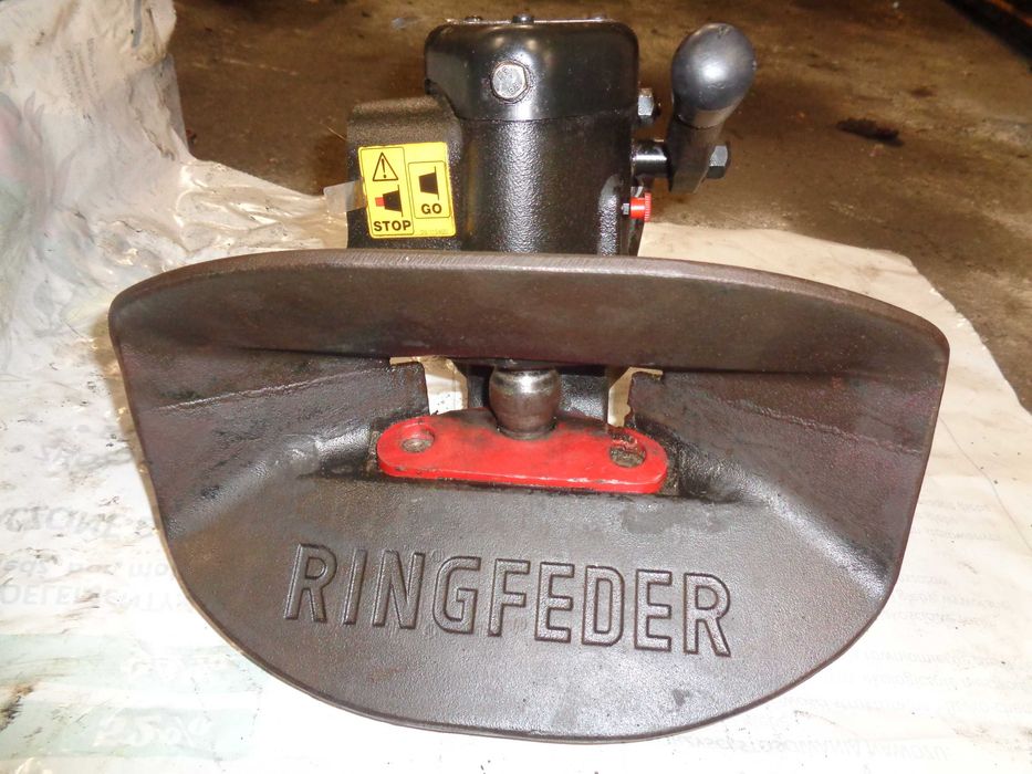 Hak sprzęg zaczep automatyczny przyczepy RINGFEDER 4040/G145