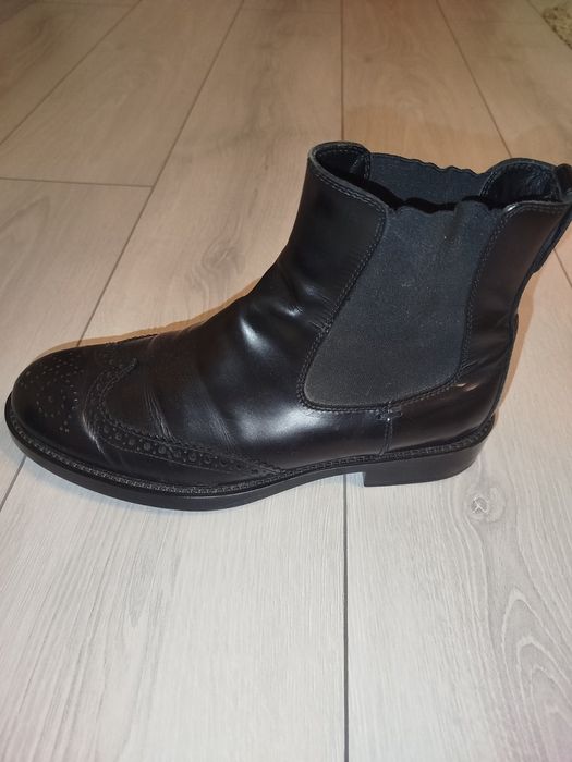 Чоловіче шкіряне взуття фірми TOD'S made in Italy