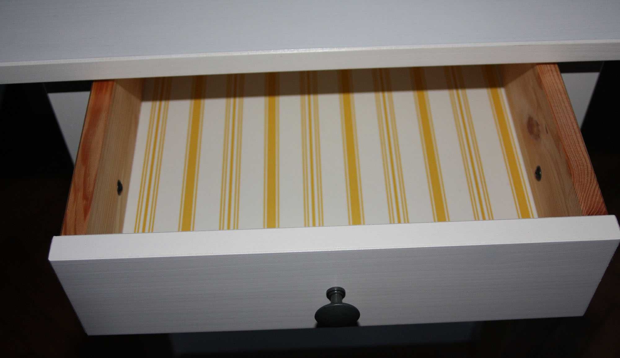 Stolik nocny IKEA Hemnes h=70 cm
