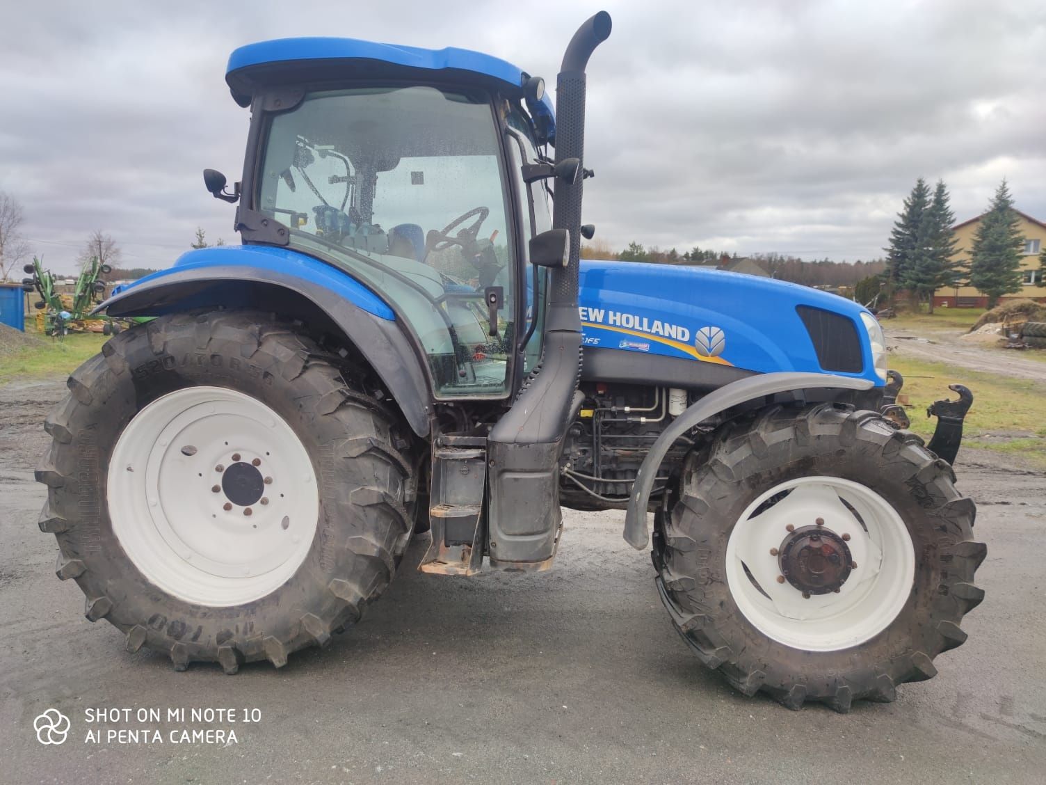 New Holland T 6.165 13r. Moc 165 km /5300 Mtg