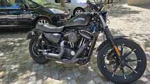 Harley 883 Iron XL