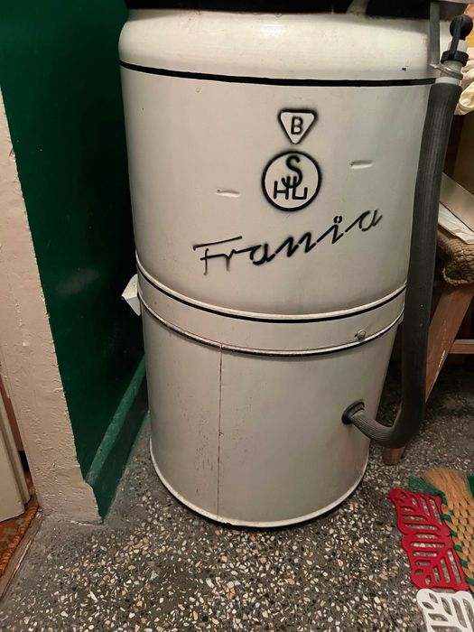 Pralka wirnikowa FRANIA z wyżymaczką (oryginał)