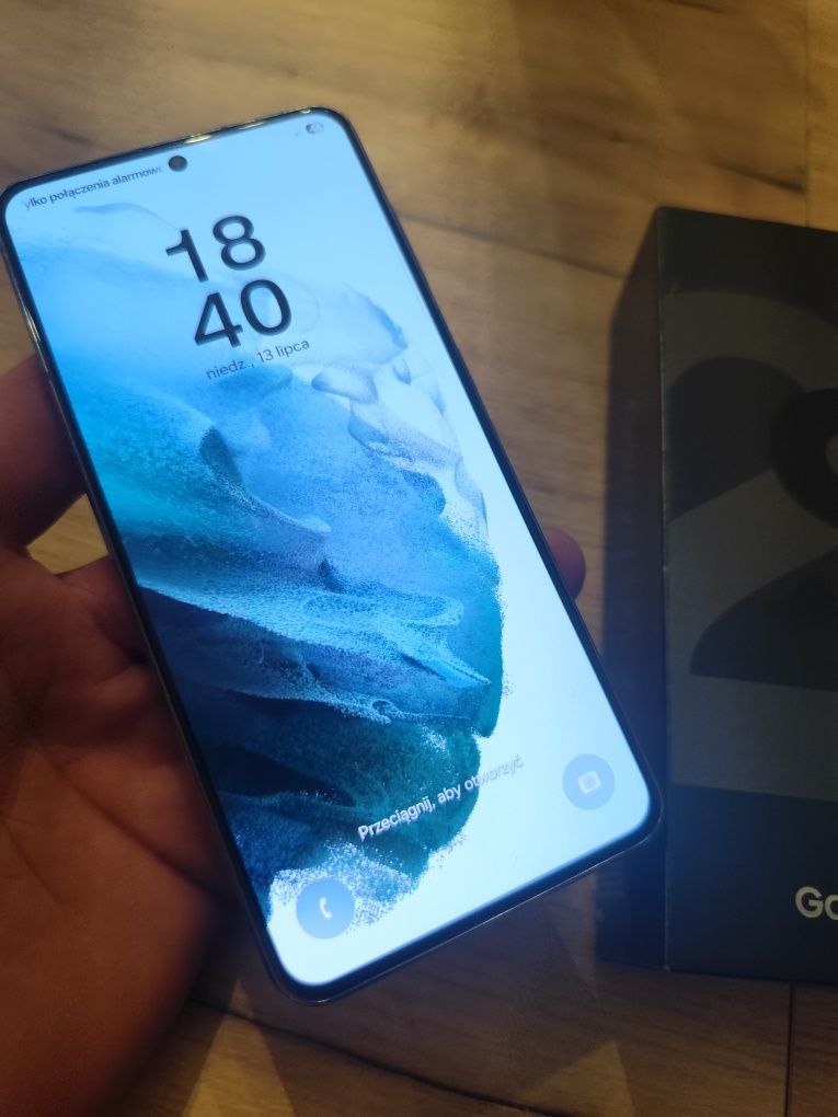 Sprzedam Samsunga s21