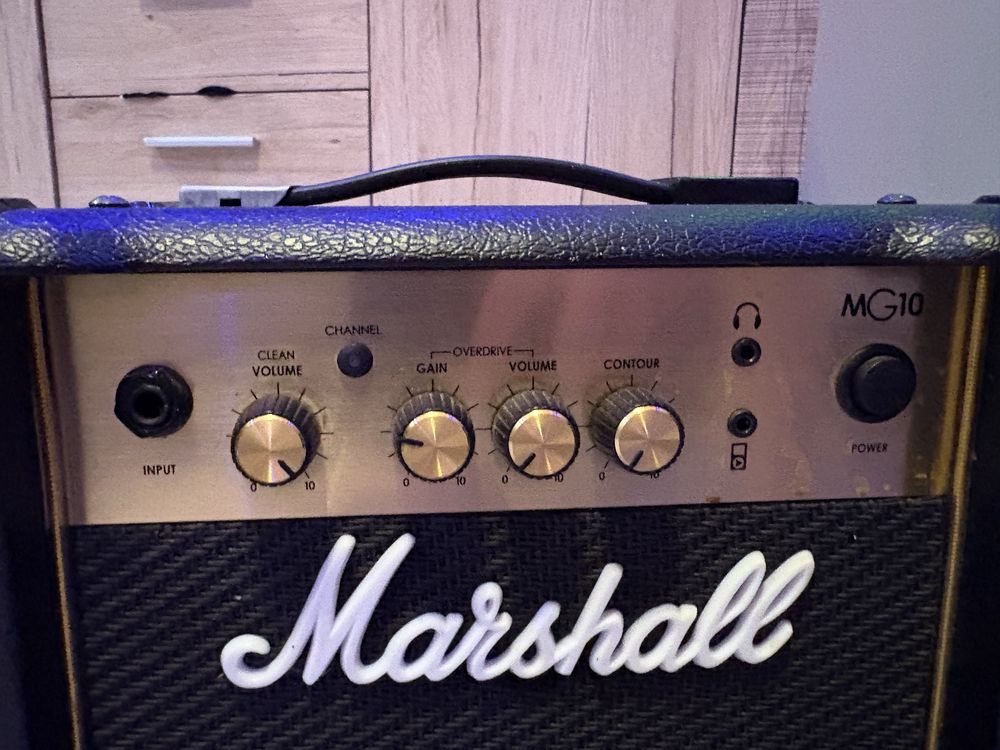 Wzmacniacz gitarowy Marshall mg10