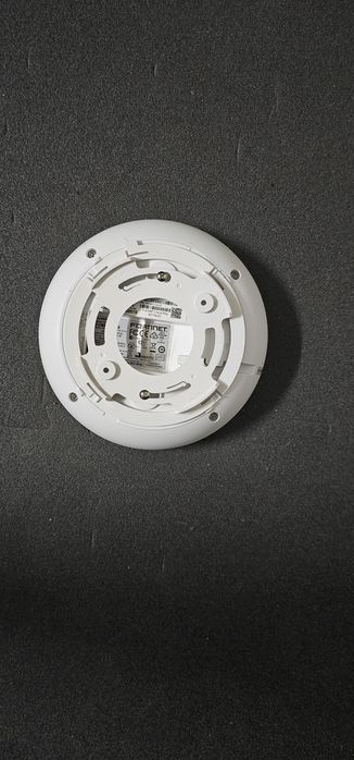 Fortinet - FortiAP 221E