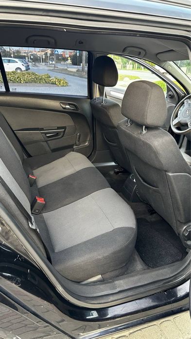 Продам Opel Astra H,авто у Львові