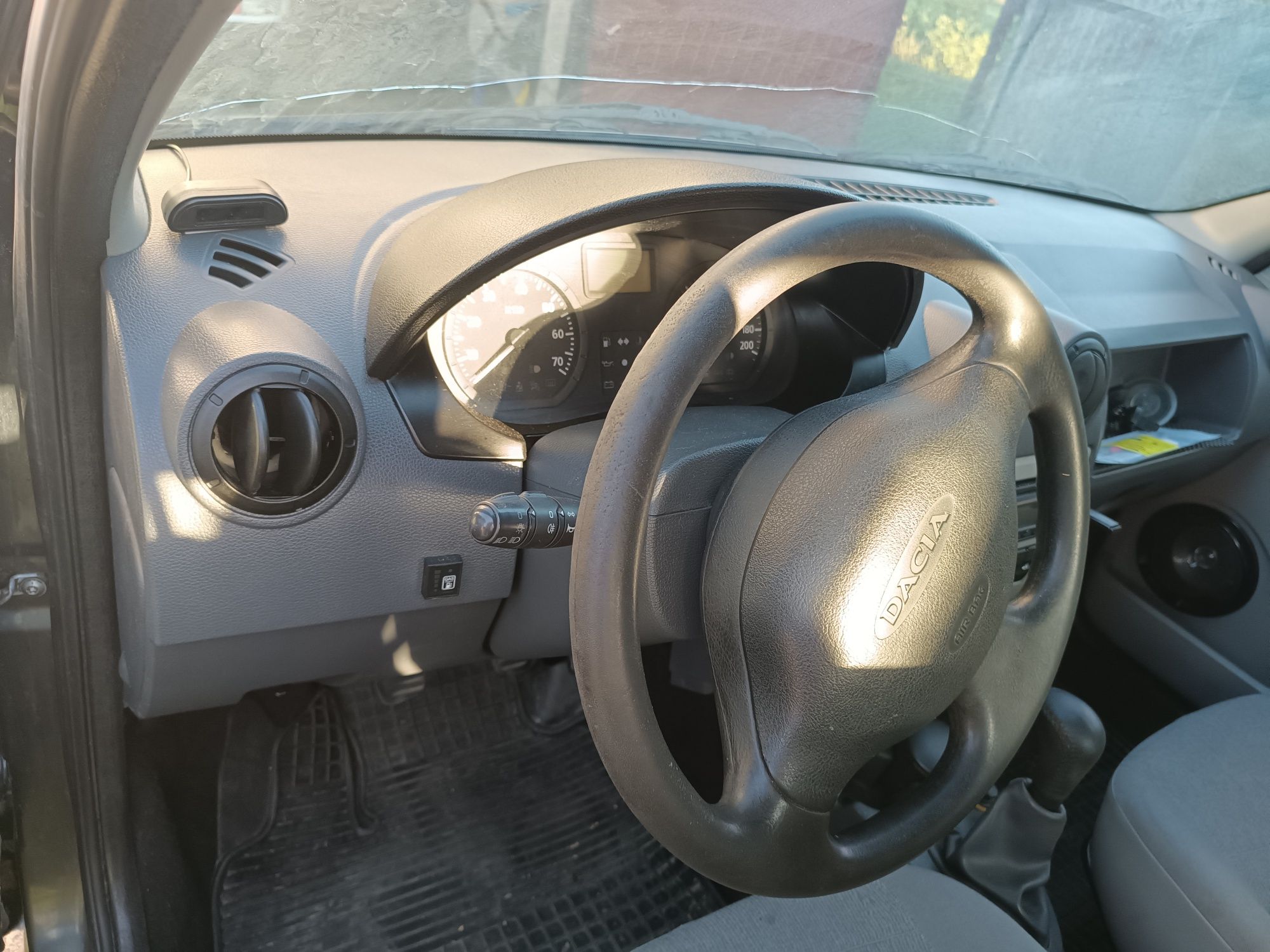 Продам Dacia logan