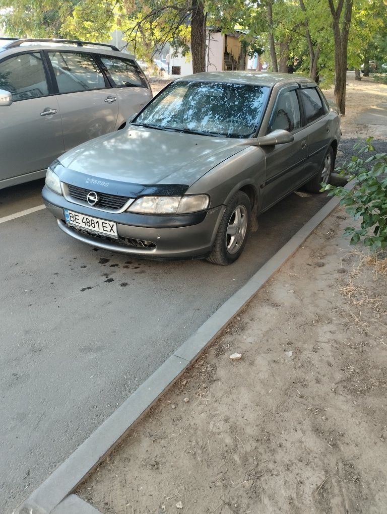 Продам Опель вектра 2.5 АКПП