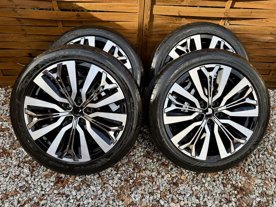 Kola felgi aluminiowe 20 cali OE Initiale Paris