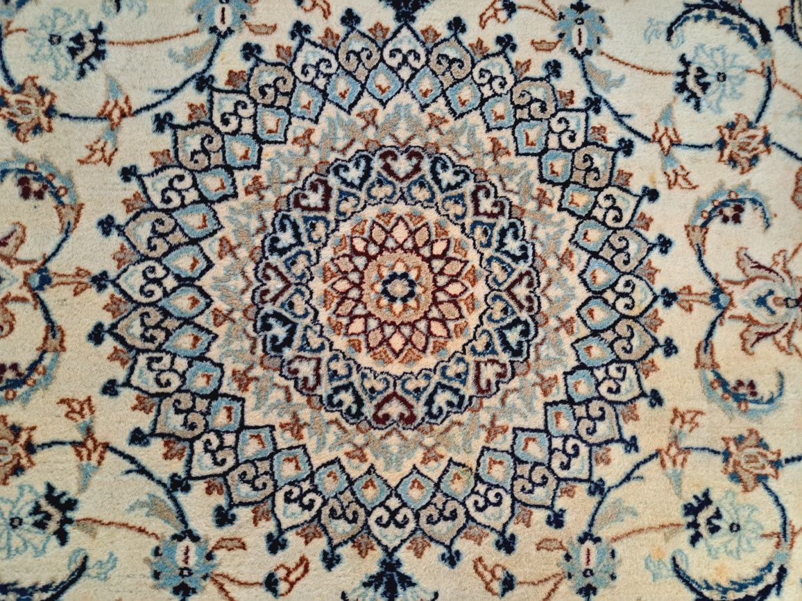 Dywan wełniany Nain 200x300 cm – jasny, elegancki, ręcznie tkany